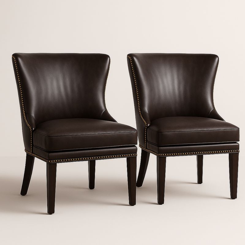 Paire de chaises d'appoint en cuir synthétique avec clous décoratifs